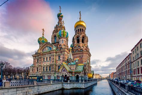 St. Petersburg's Unique Architecture: From Baroque to Neoclassical